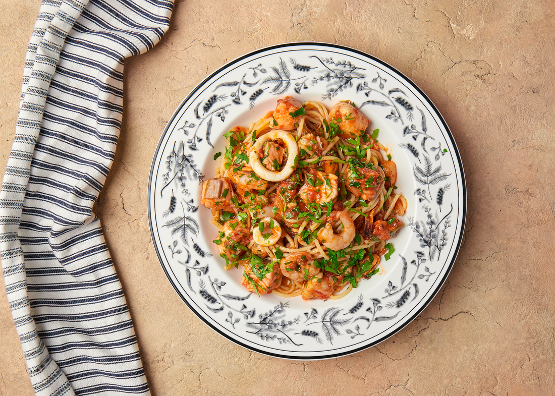 Spaghetti Marinara with Seafood, Tomato, Garlic & Fresh Parsley